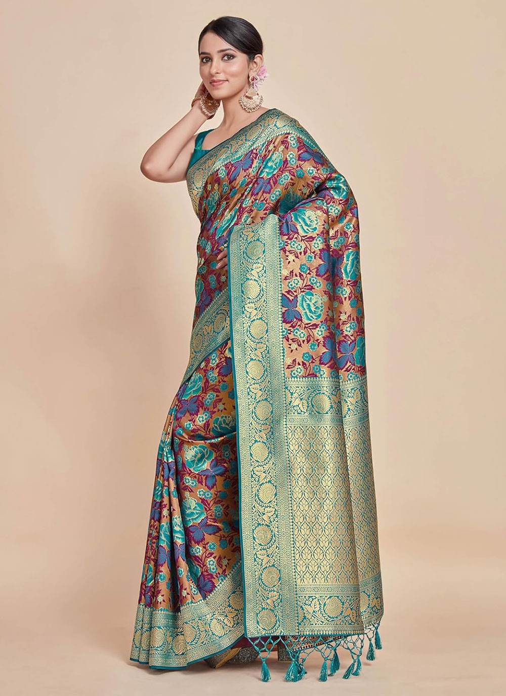 Trendy Woven Kanjivaram Silk Saree - S5008