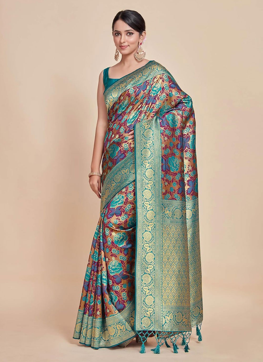 Trendy Woven Kanjivaram Silk Saree - S5008