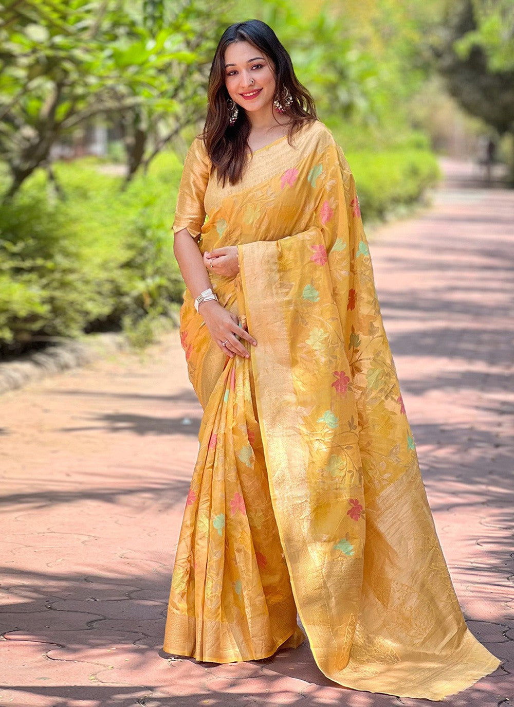 Classic Weaving Zari Organza Saree - S8087