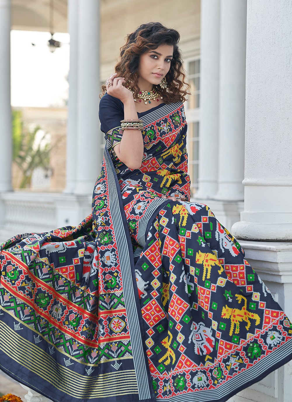 Classic Weaving Zari Patola Silk Saree - S1323