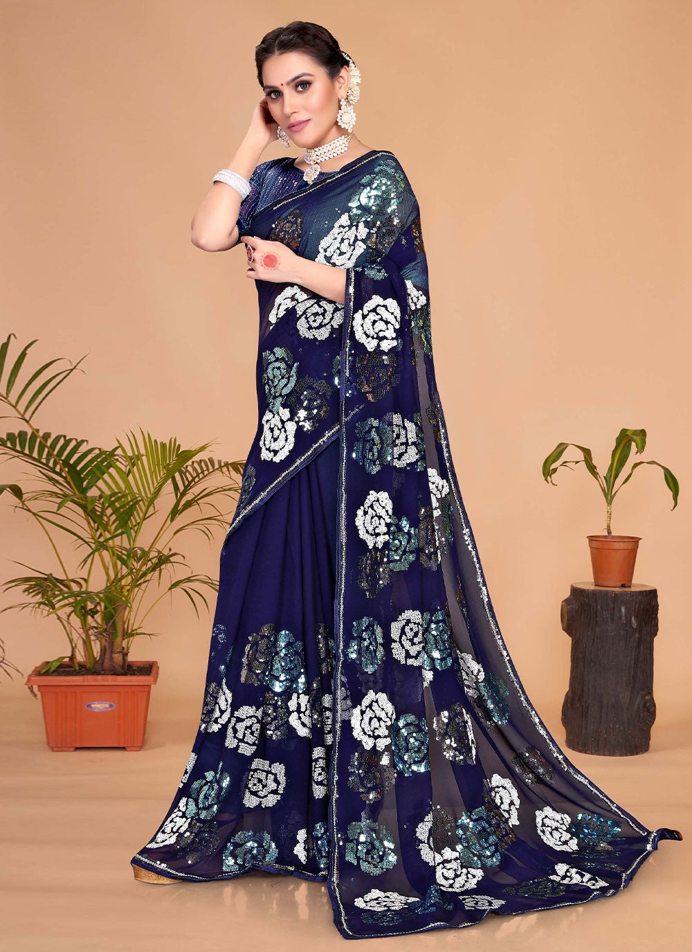 Saree Embroidered Georgette Saree - S2310