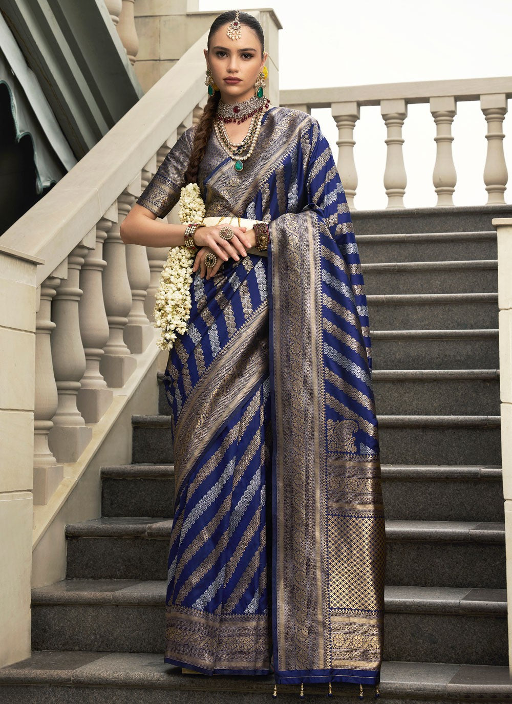 Classic Jaal Silk, Viscose Cream Saree - S10899