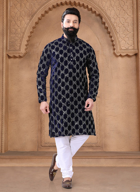 Embroidered Velvet Navy Blue Kurta - M7650