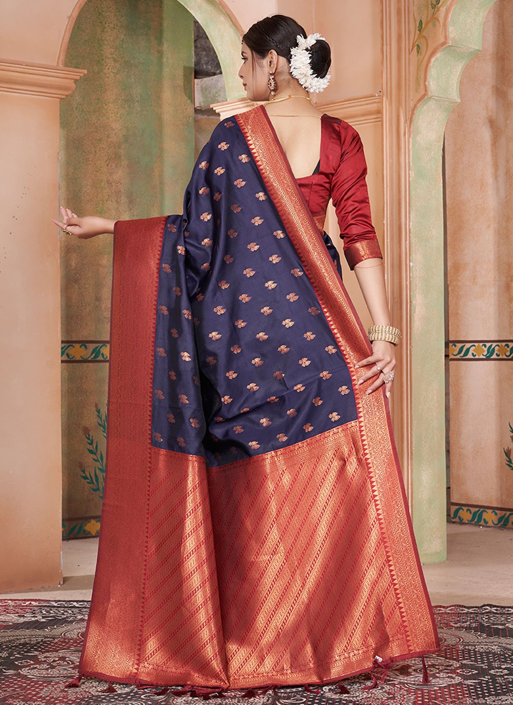 Classic Woven Kanjivaram Silk Saree - S6335