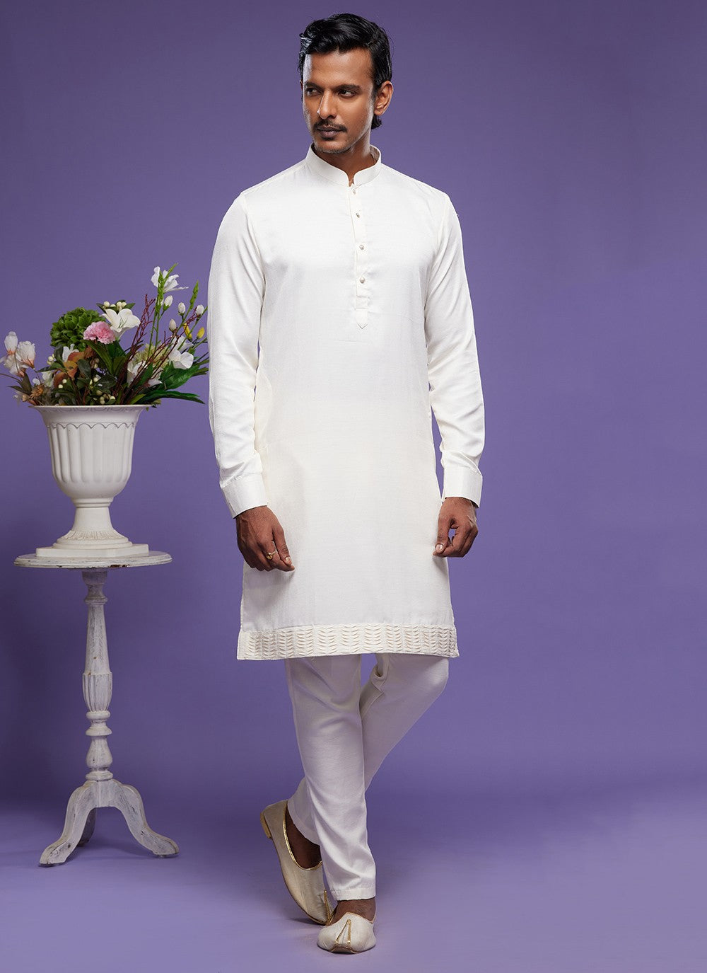 Thread Banarasi Silk Off White Kurta Pyjama - M6047