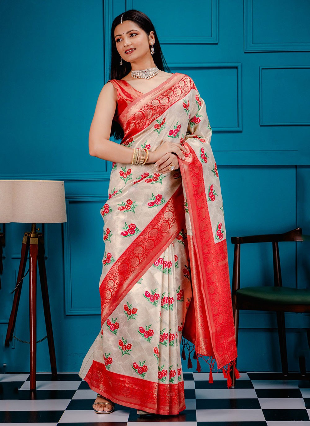 Classic Zari Kanjivaram Silk Saree - S7079