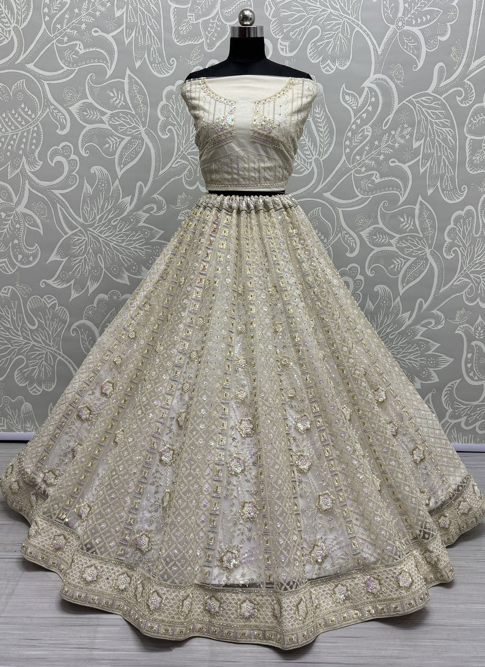 Dimond Net A - Line Lehenga - L2980