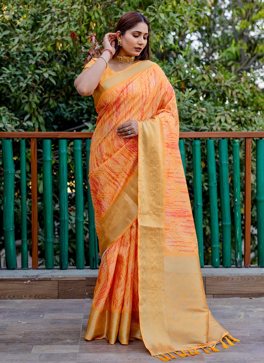 Contemporary Border Work Silk Saree - S8949