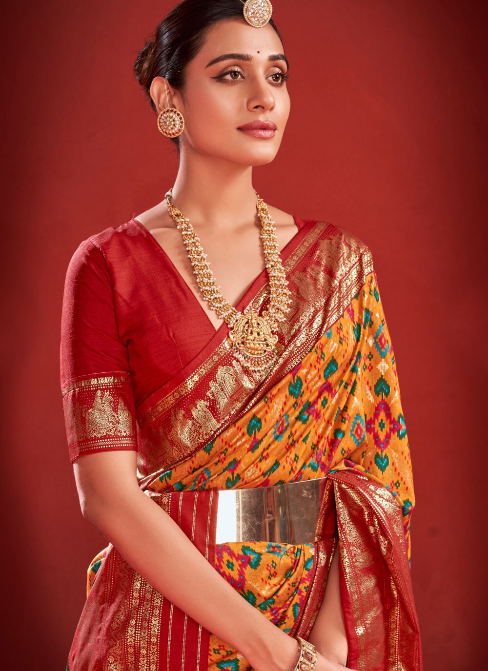 Classic Border Work Silk Saree - S9639