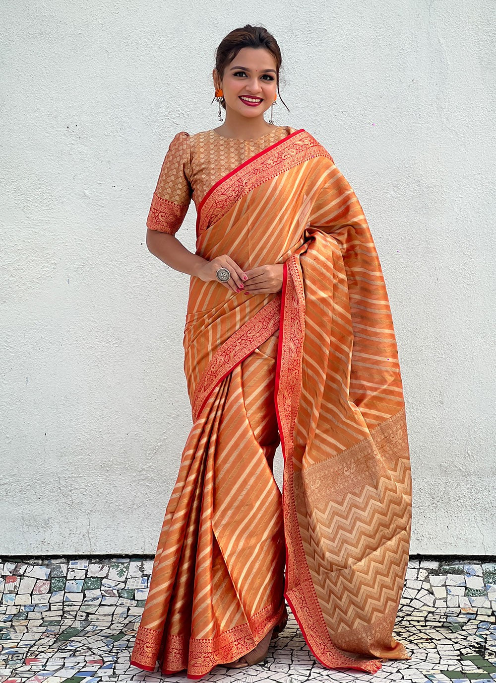 Contemporary Woven Tissue Saree - S9604