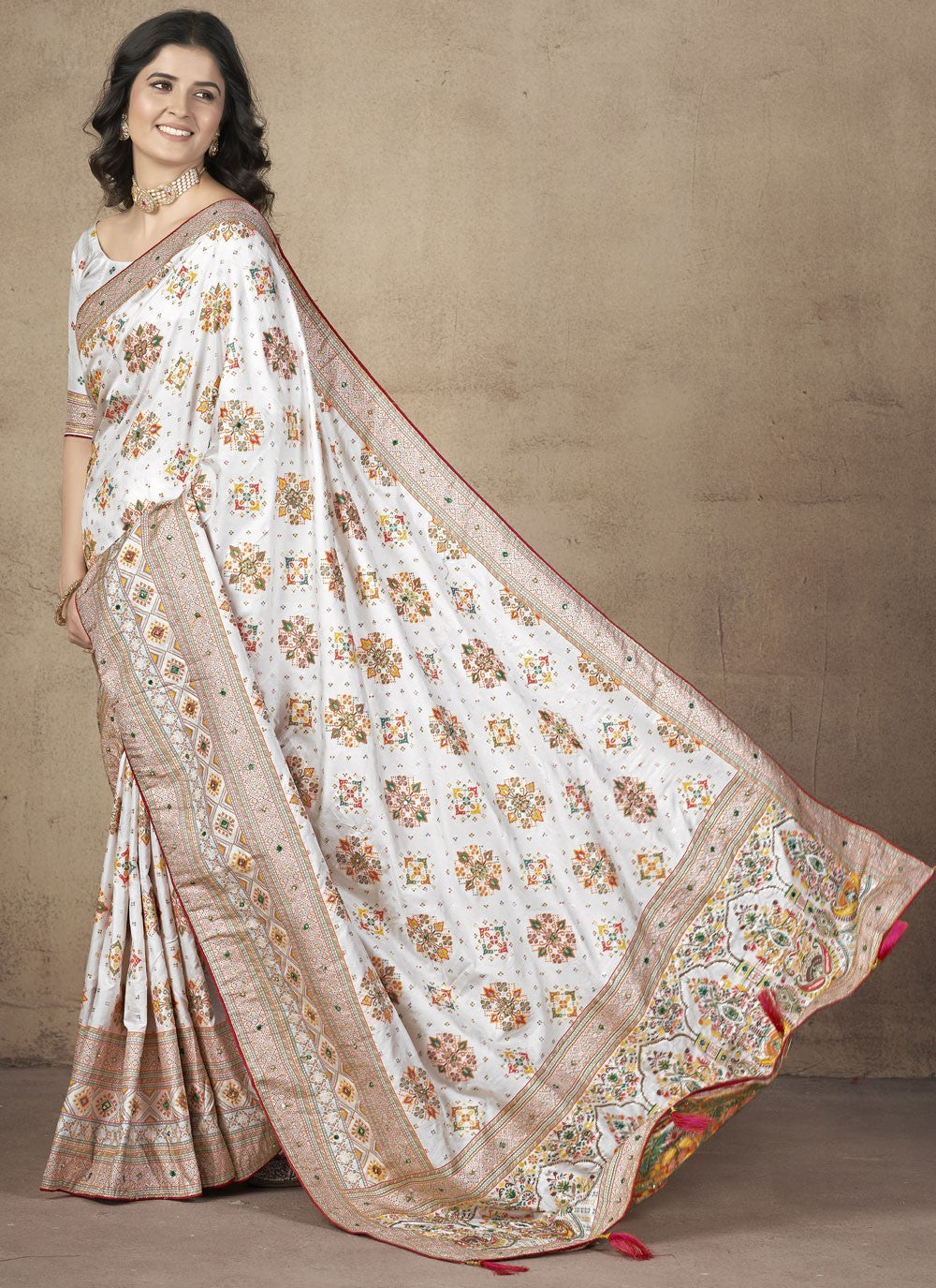 Classic Thread Pashmina Silk Saree - S9984