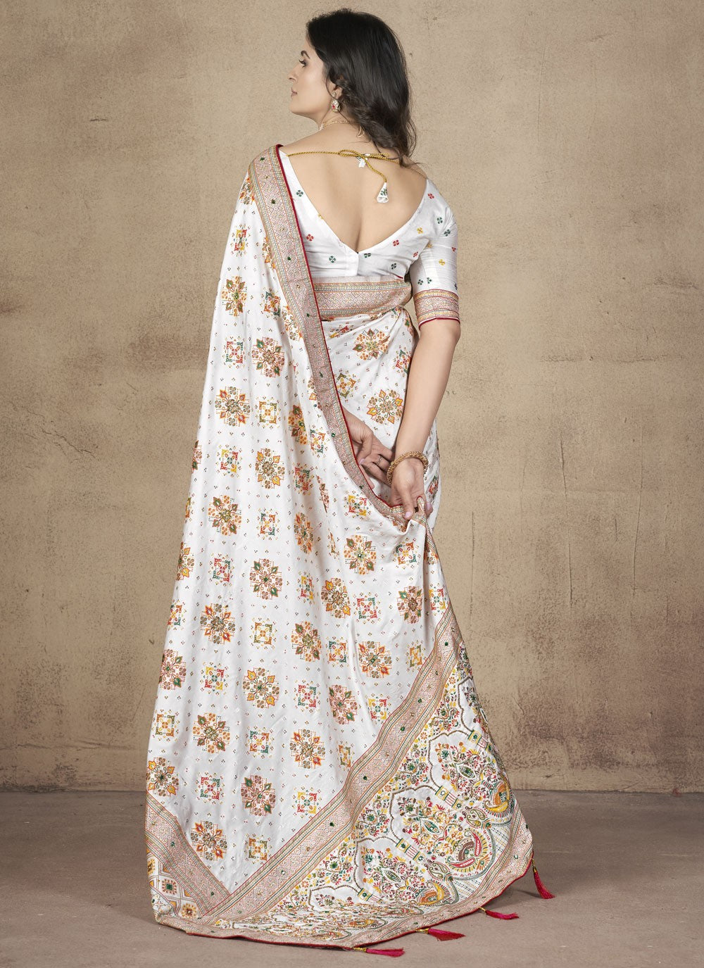 Classic Thread Pashmina Silk Saree - S9984