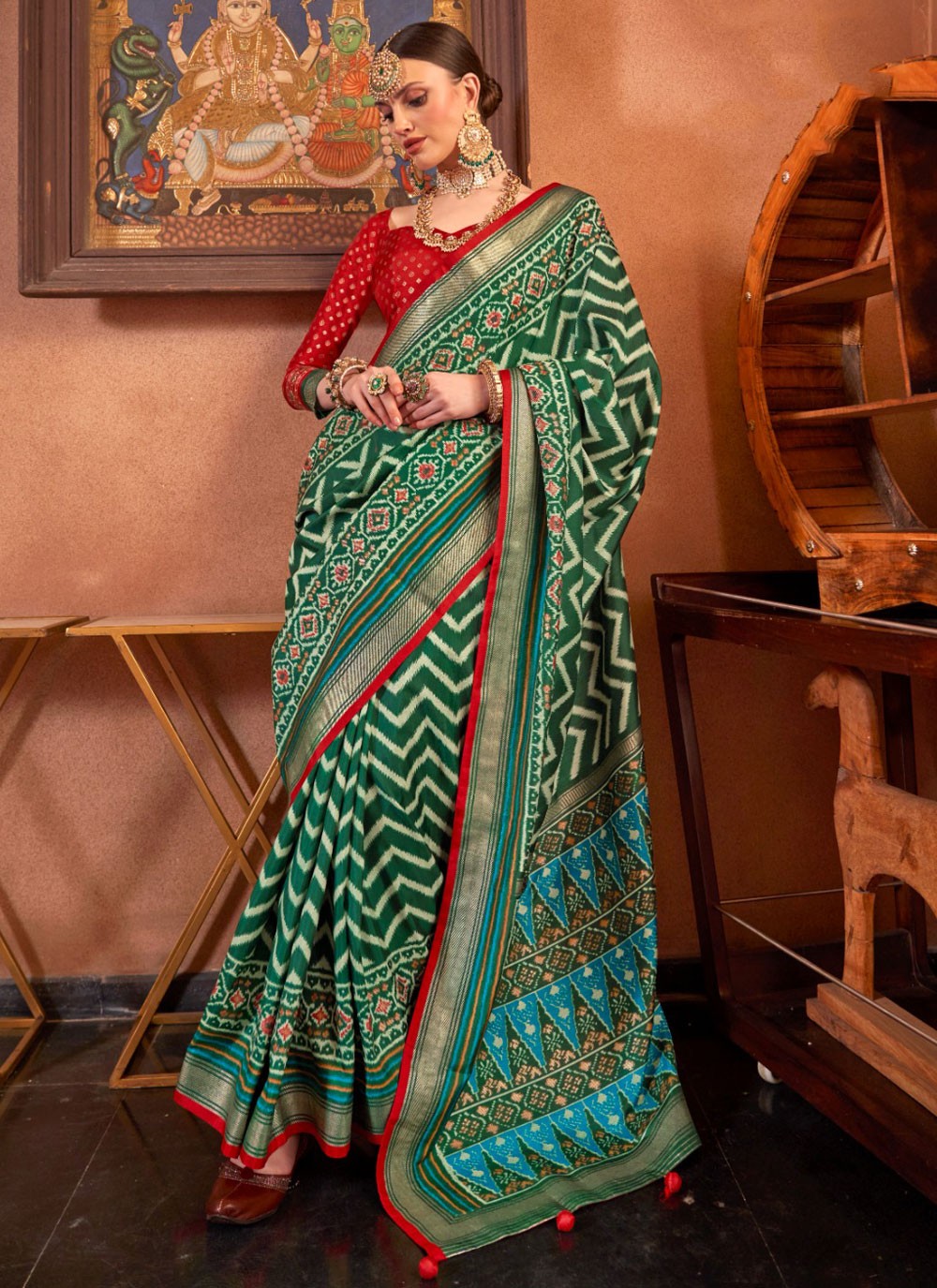 Contemporary Patola Print Silk Saree - S7024