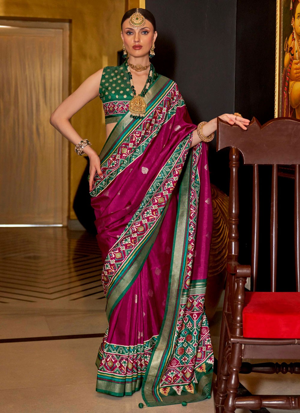 Classic Patola Print Silk Saree - S7613