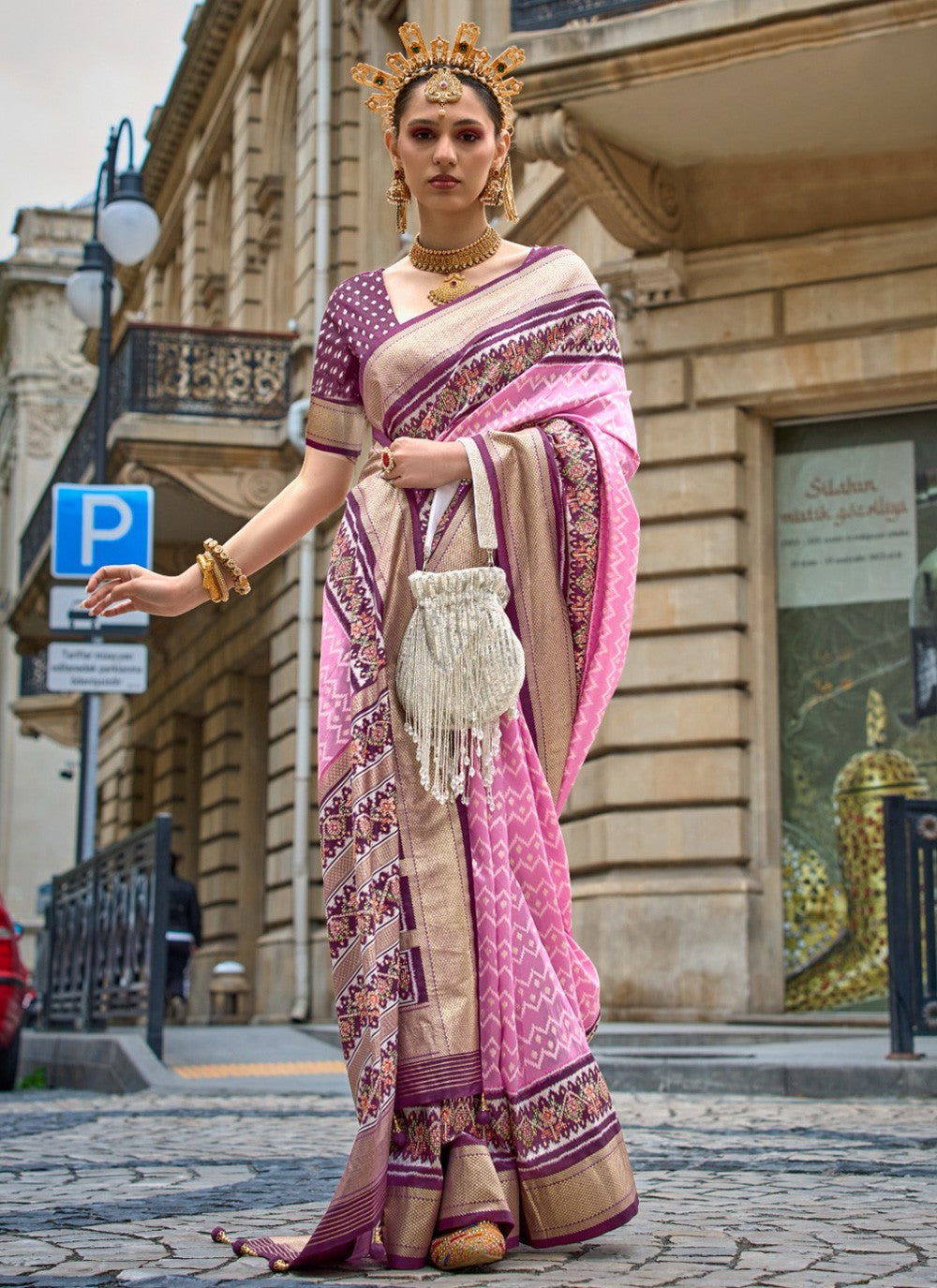 Classic Patola Print Silk Saree - S3971