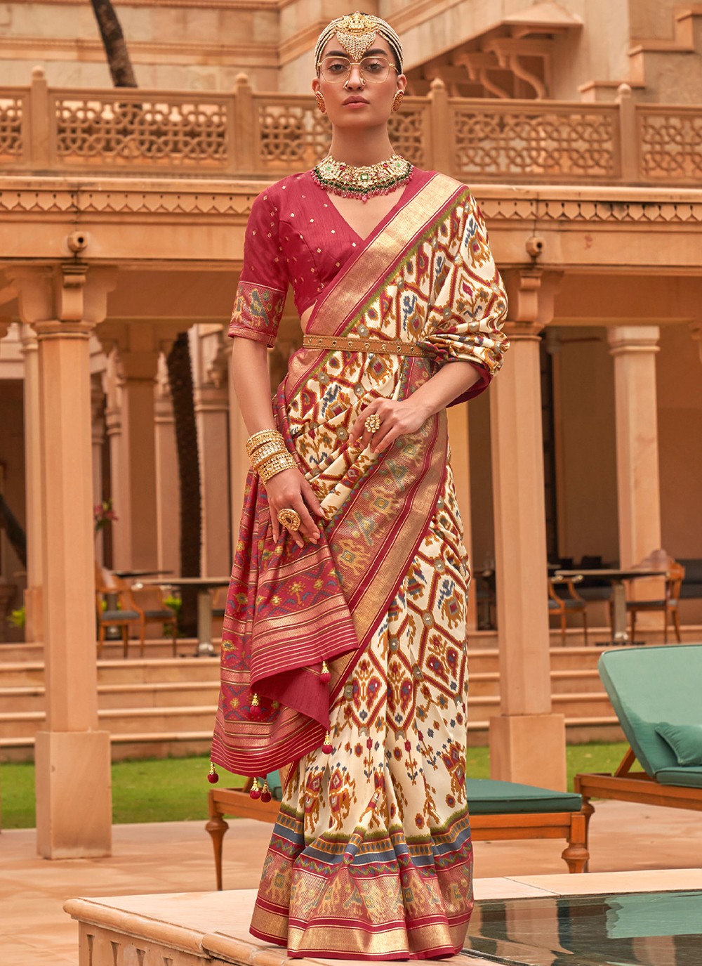 Contemporary Foliage Prints Patola Silk Saree - S2221