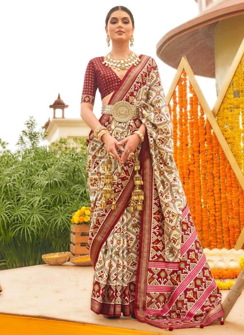 Classic Patola Print Patola Silk Saree - S4309