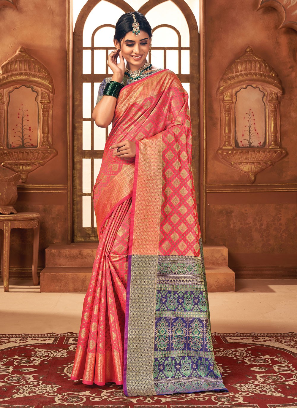 Trendy Weaving Zari Patola Silk Saree - S1374