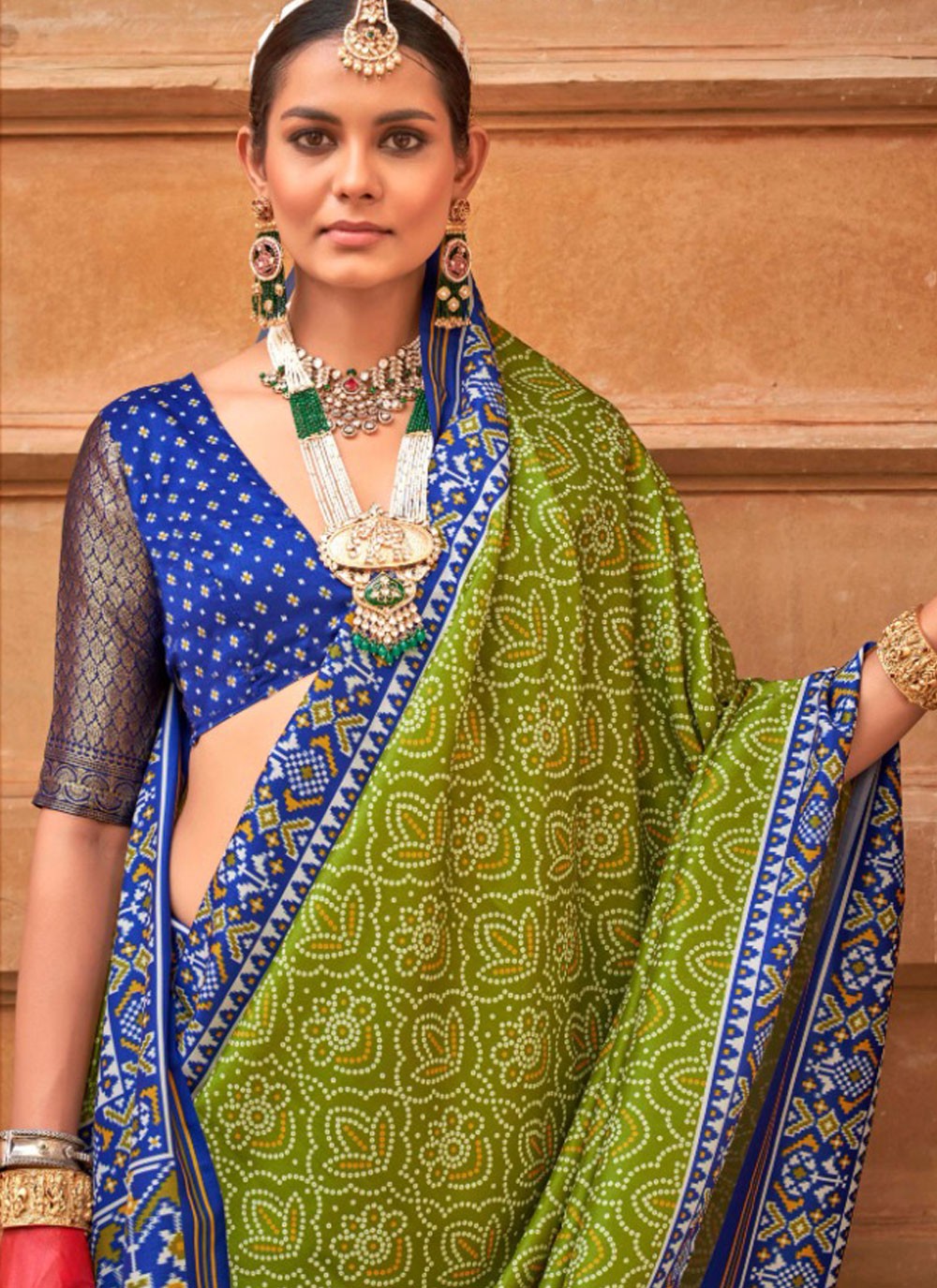 Trendy Patola Print Patola Silk Saree - S5097