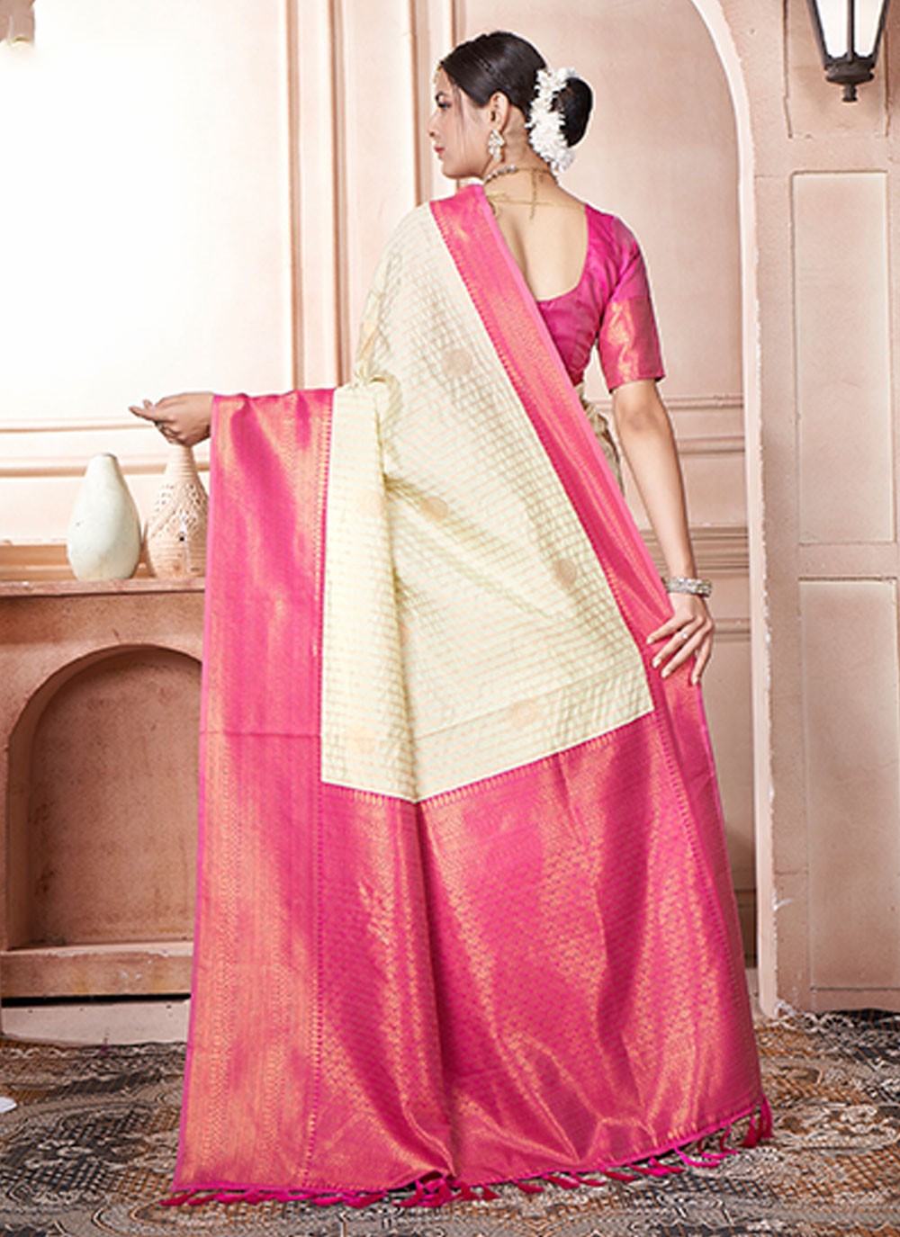 Classic Woven Kanjivaram Silk Saree - S6444