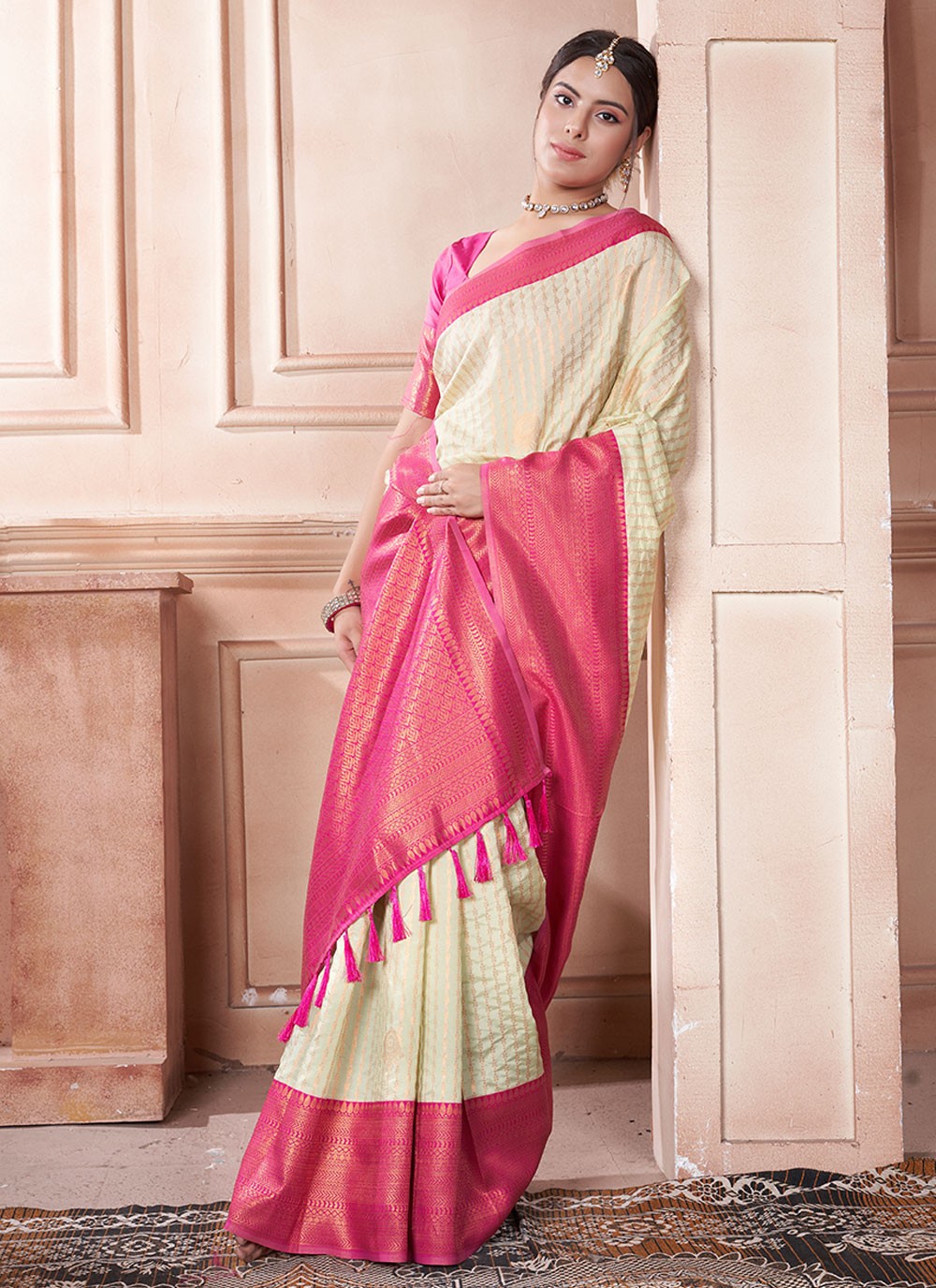 Classic Woven Kanjivaram Silk Saree - S6444