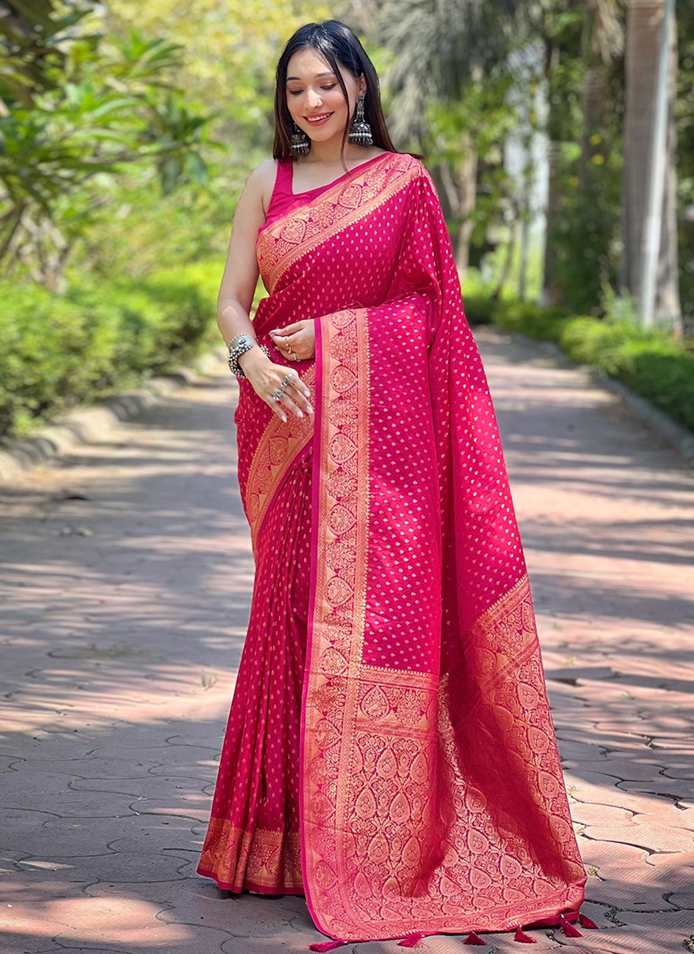 Traditional Woven Banarasi Silk Saree - S8100