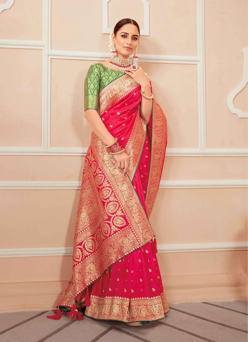 Traditional Weaving Zari Banarasi Silk Saree - S1196