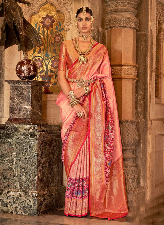 Trendy Meenakari Banarasi Silk Saree - S4928