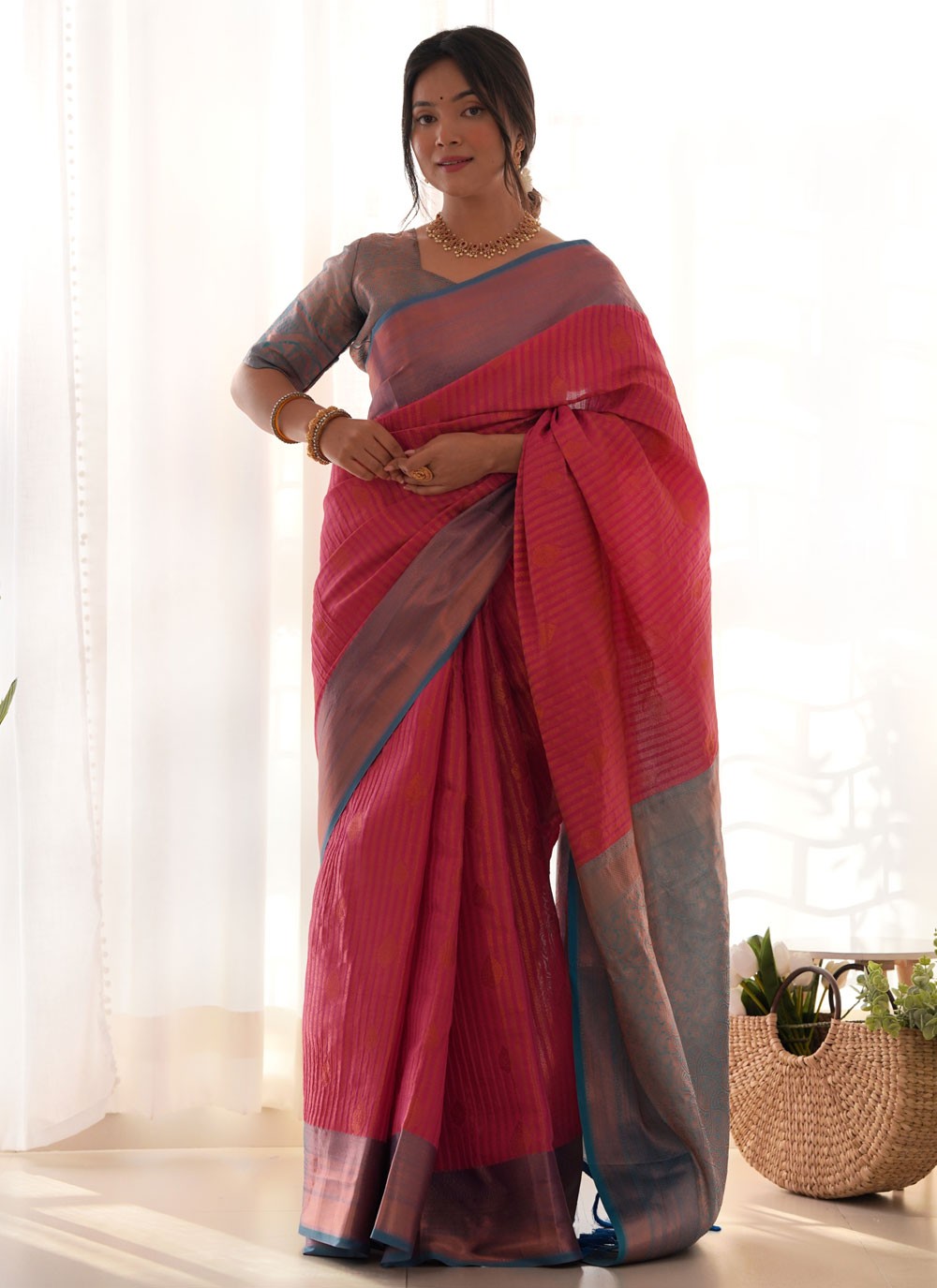 Woven, Zari Kanjivaram Silk Saree - S12290