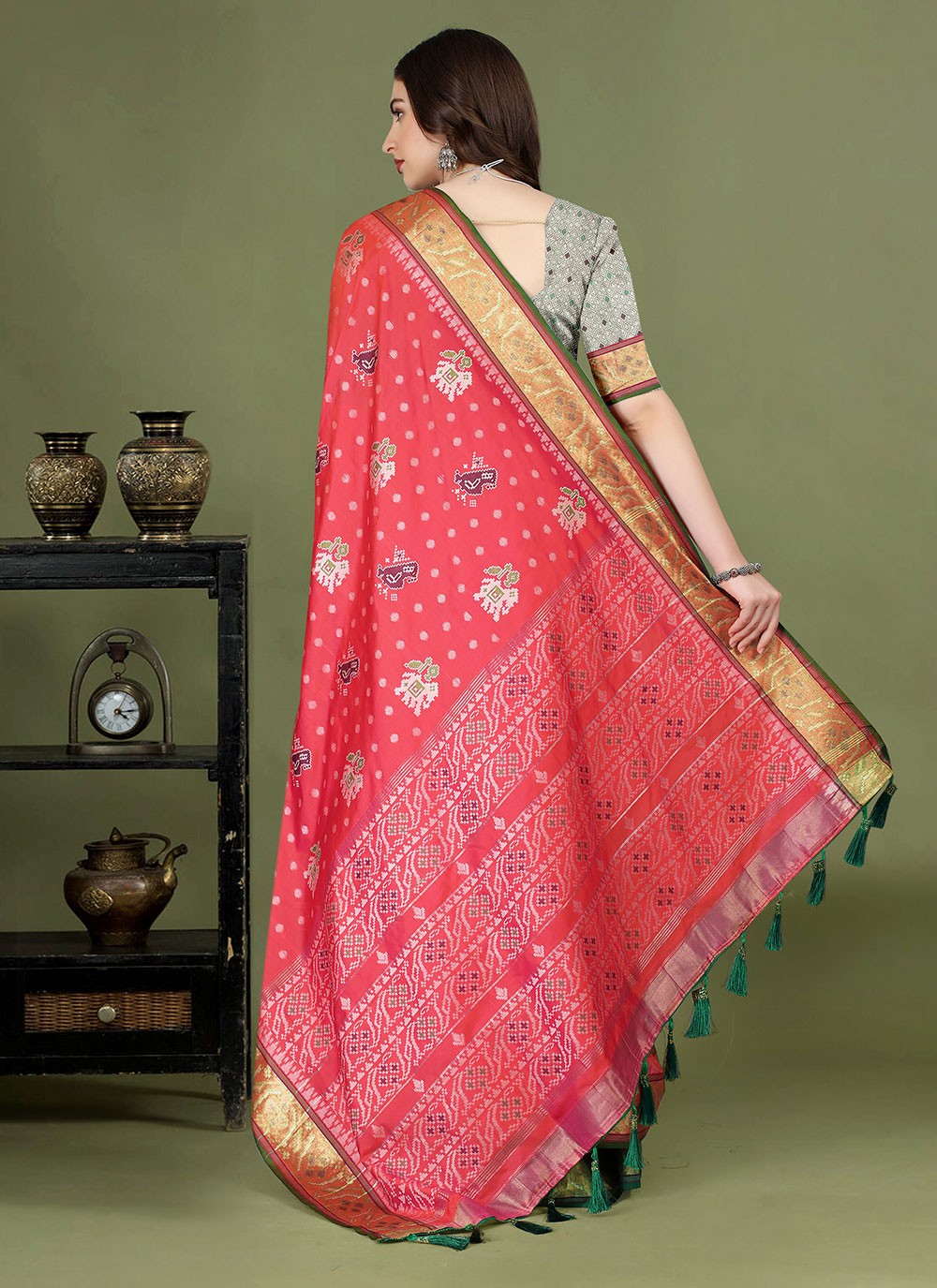 Trendy Meenakari Patola Silk Saree - S4903