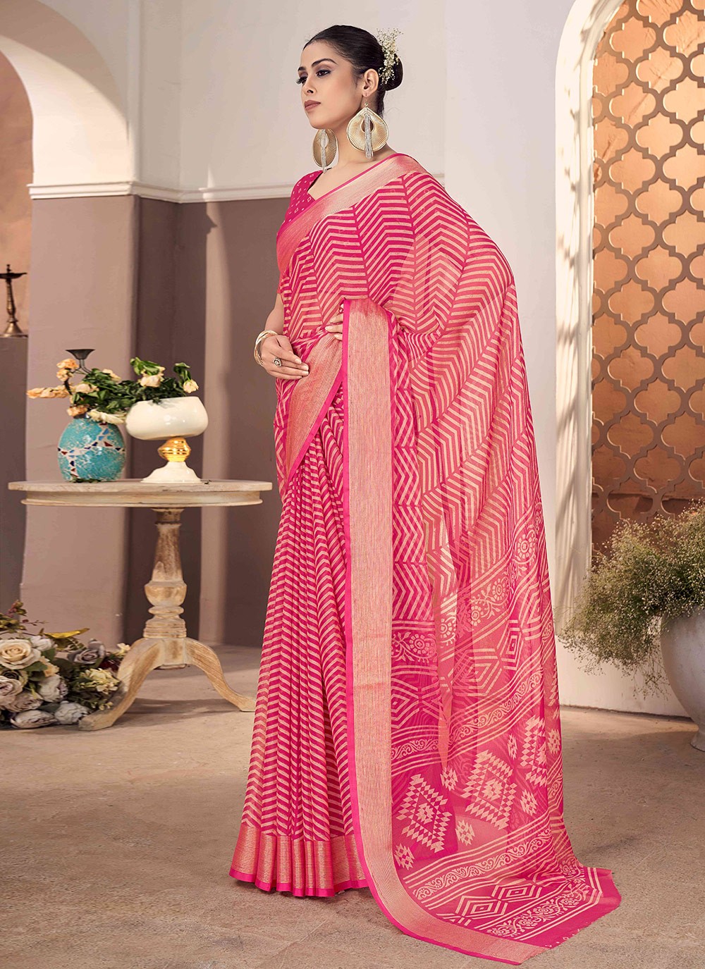 Trendy Printed Chiffon Saree - S8758