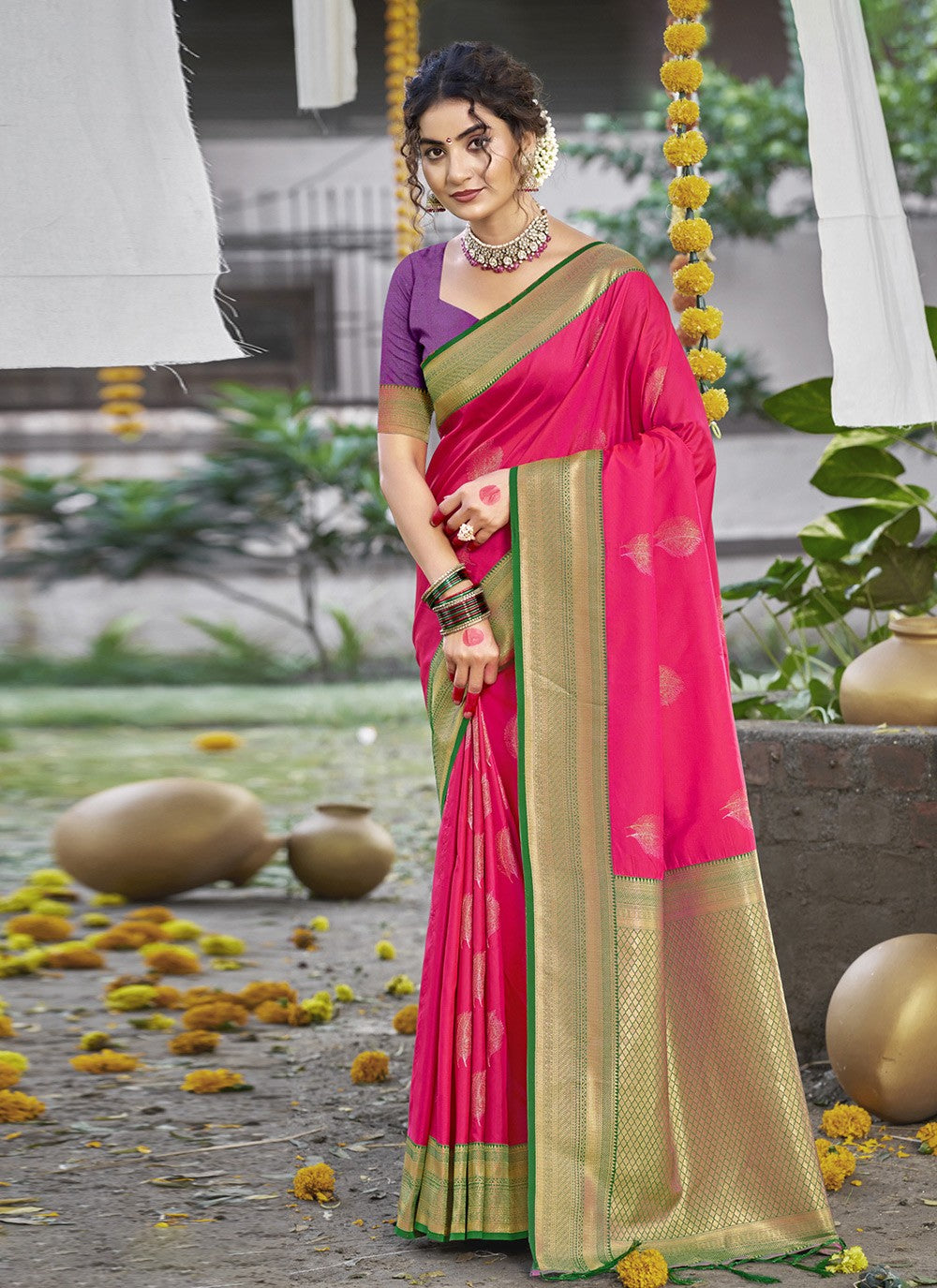 Classic Weaving Zari Silk Saree - S9855