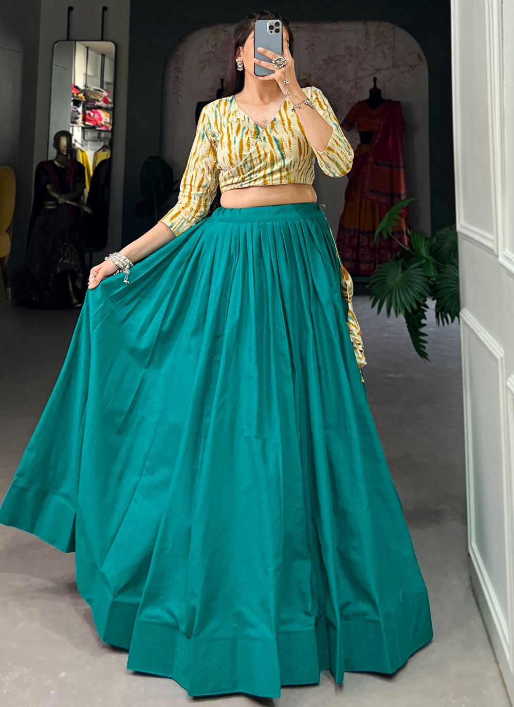 Plain Cotton Readymade Lehenga Choli - L2059