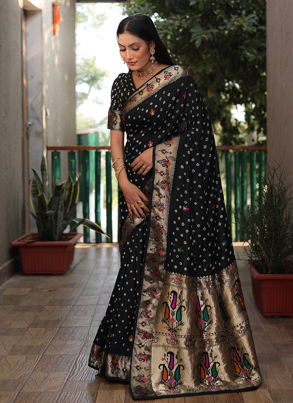 Classic Printed Silk Saree - S8943