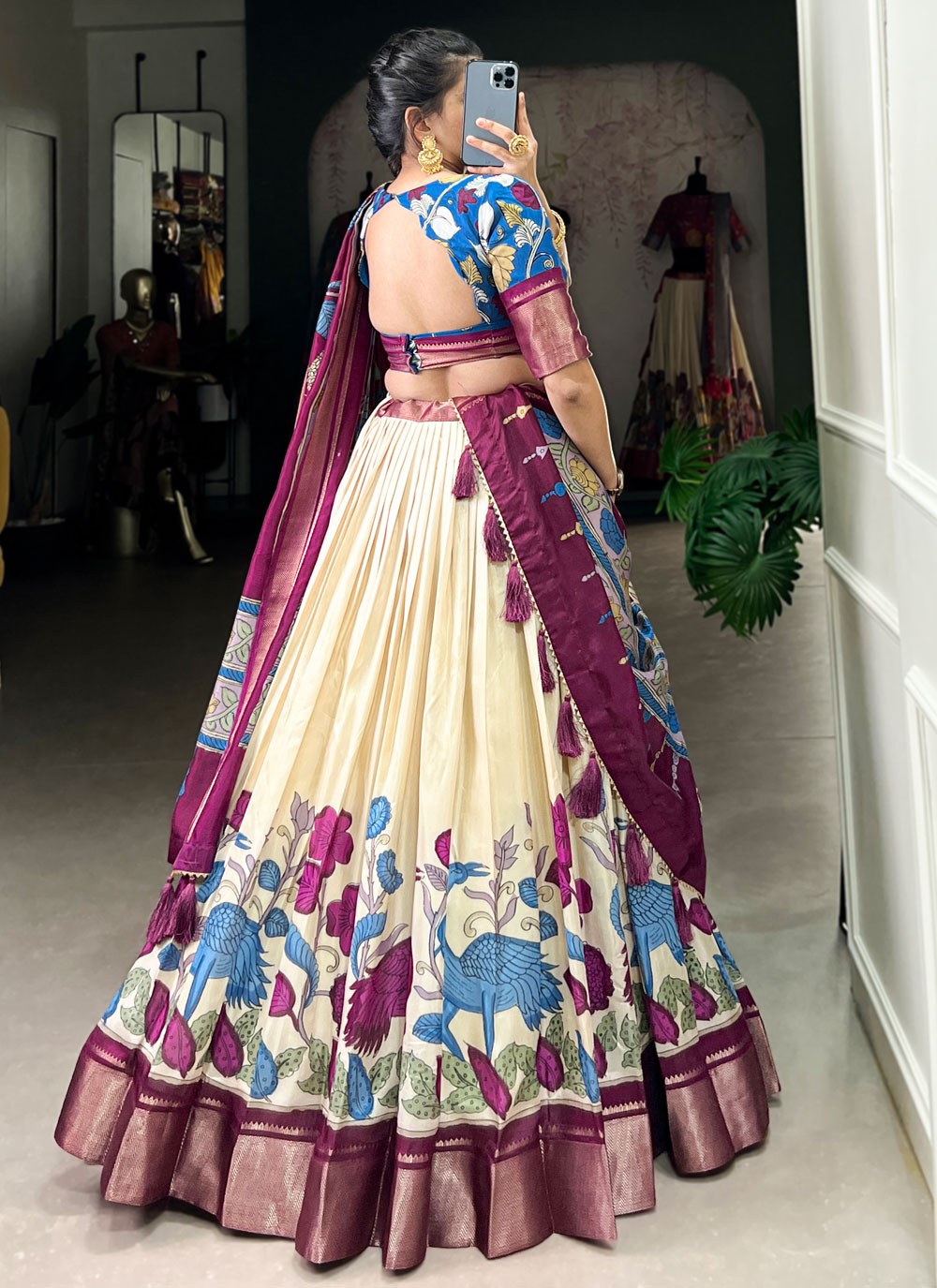 Printed Pure Dola Lehenga - L3192