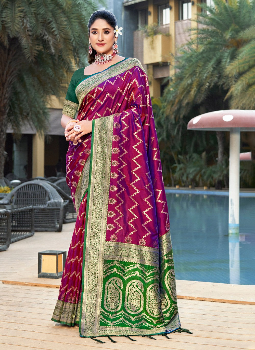 Traditional Weaving Zari Banarasi Silk Saree - S5447