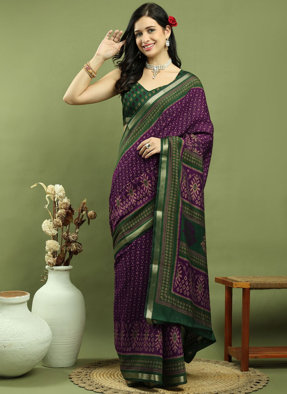 Classic Border Work Silk Blend Saree - S9786