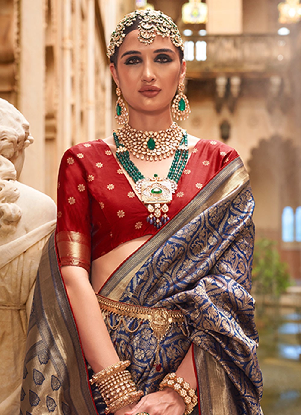 Classic Jacquard Work Banarasi Silk Saree - S7133