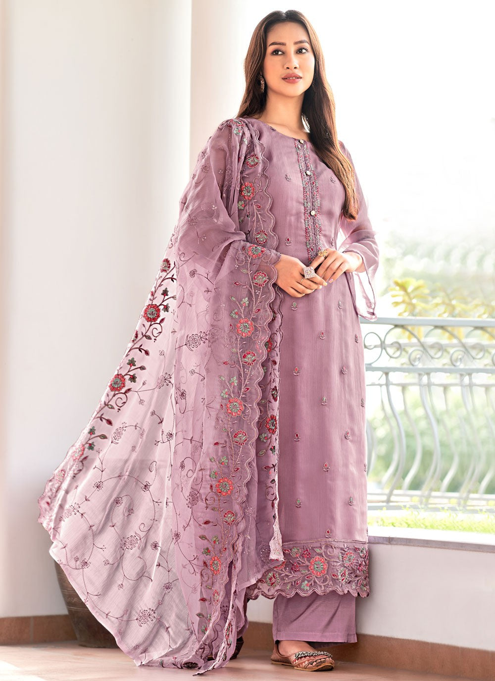 Embroidered Chiffon Salwar Suit - T4464