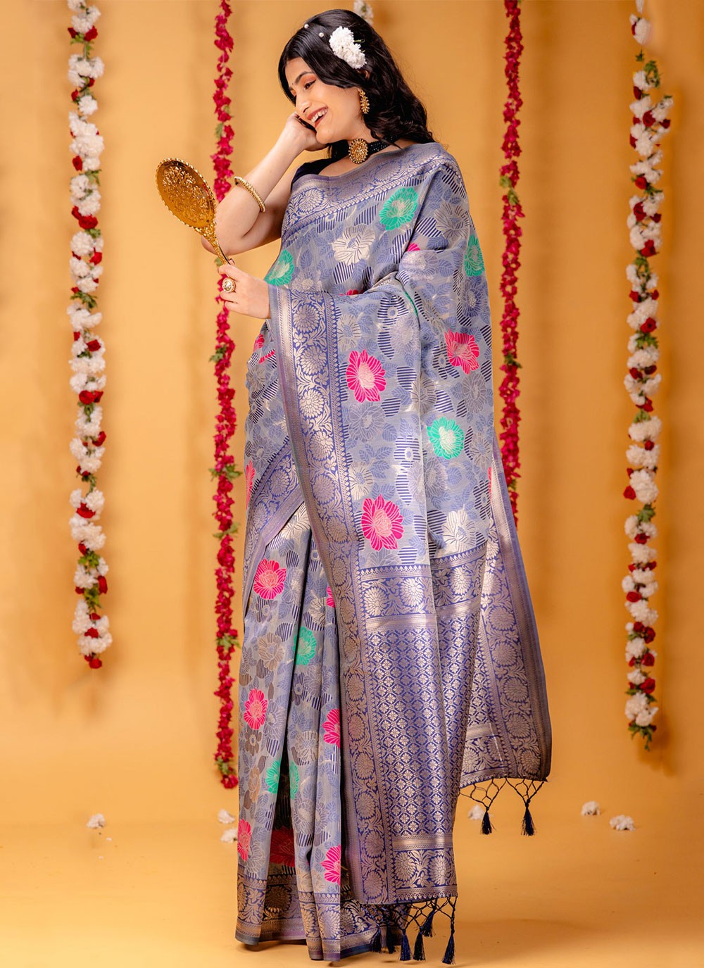 Classic Zari Kanjivaram Silk Saree - S7079