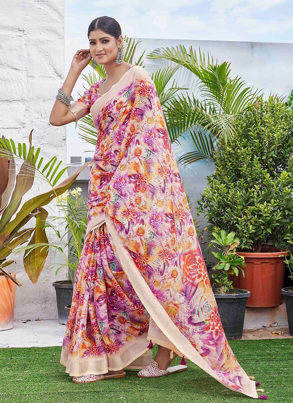 Contemporary Digital Print Linen Green Saree - S11017