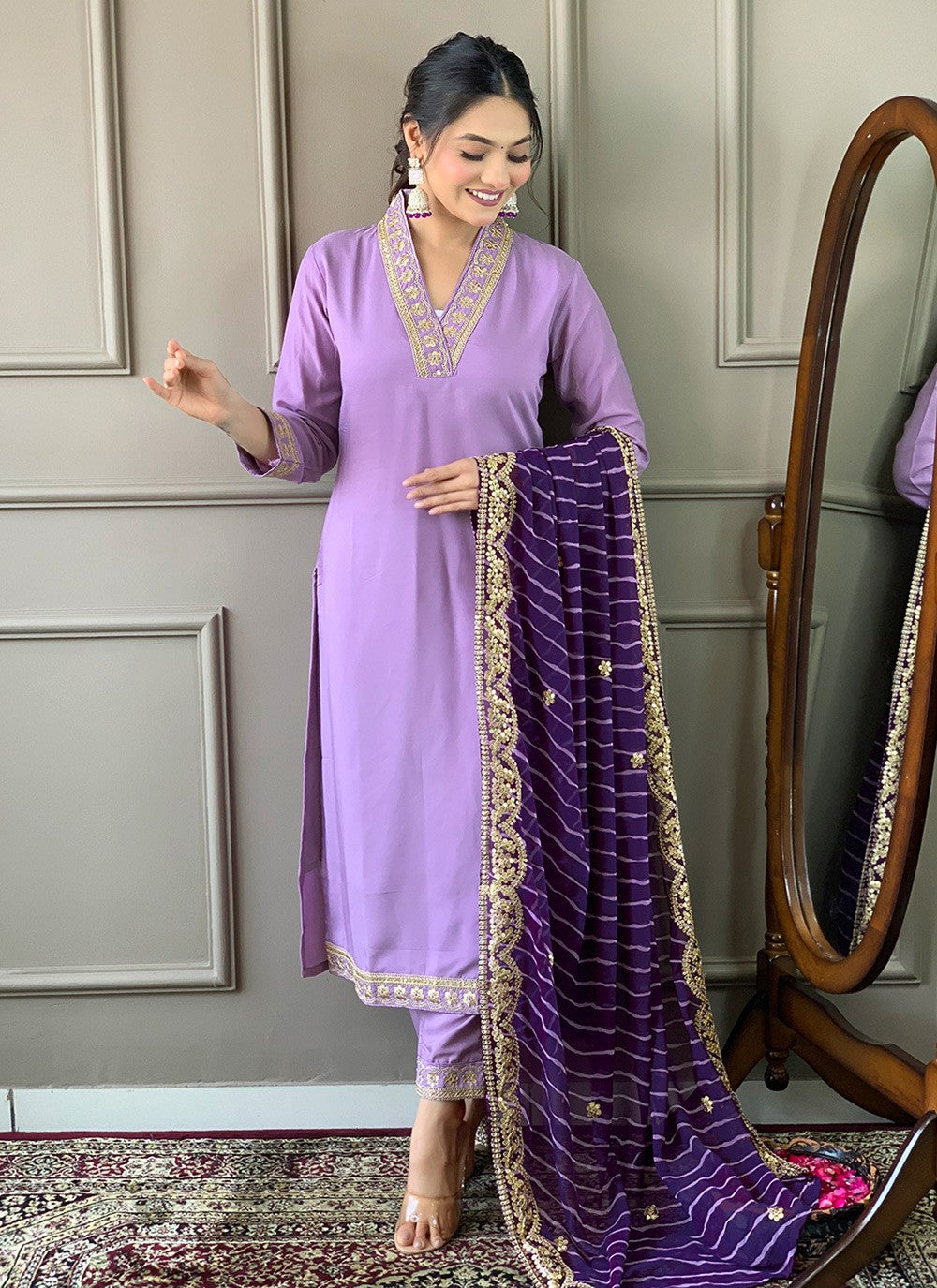 Silk, Viscose Salwar Suit - T3285