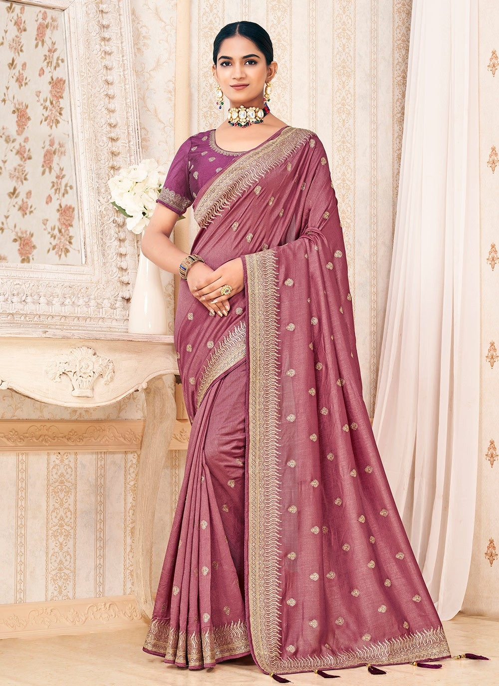 Classic Zari Vichitra Silk Saree - S9733