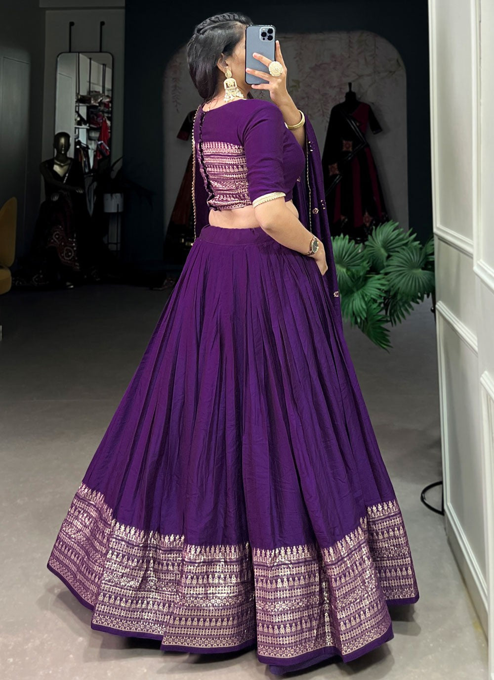 Border Work Chanderi A - Line Lehenga - L2742