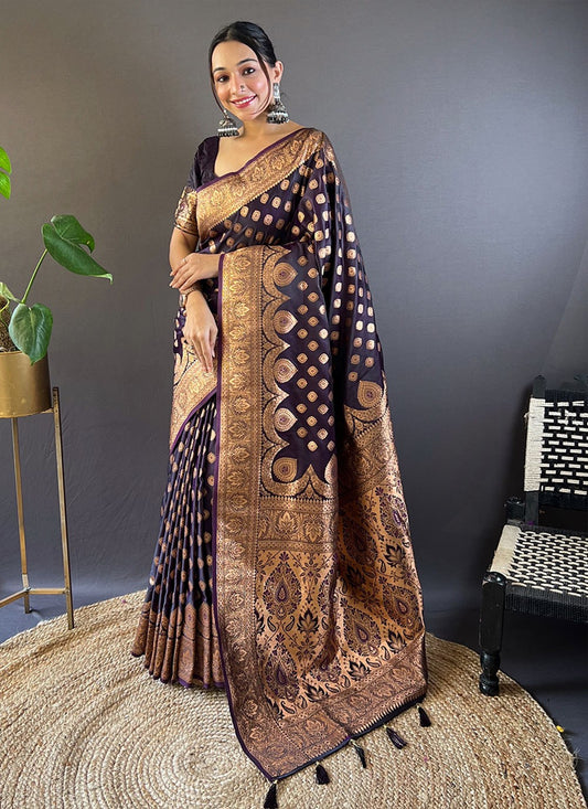 Classic Weaving Zari Banarasi Silk, Satin Saree - S8313