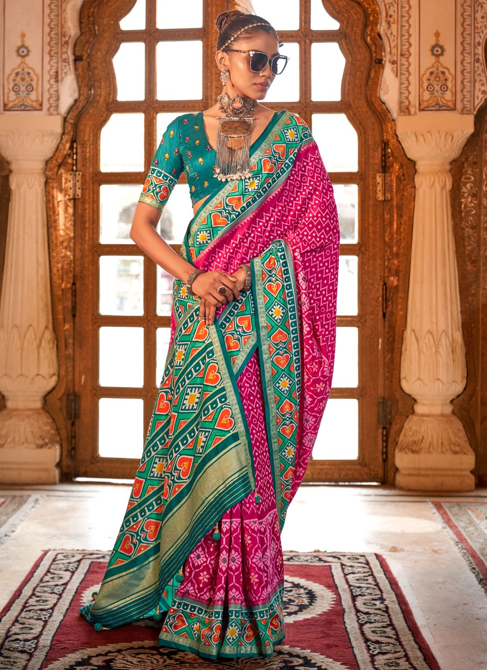 Classic Patola Print Silk Saree - S8657