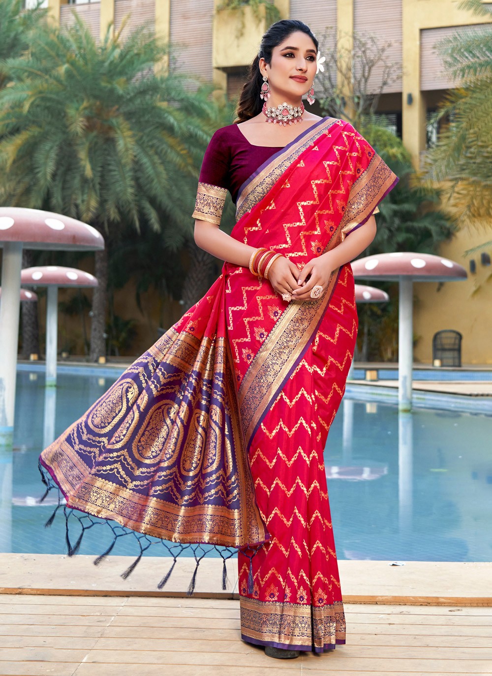 Traditional Weaving Zari Banarasi Silk Saree - S5447