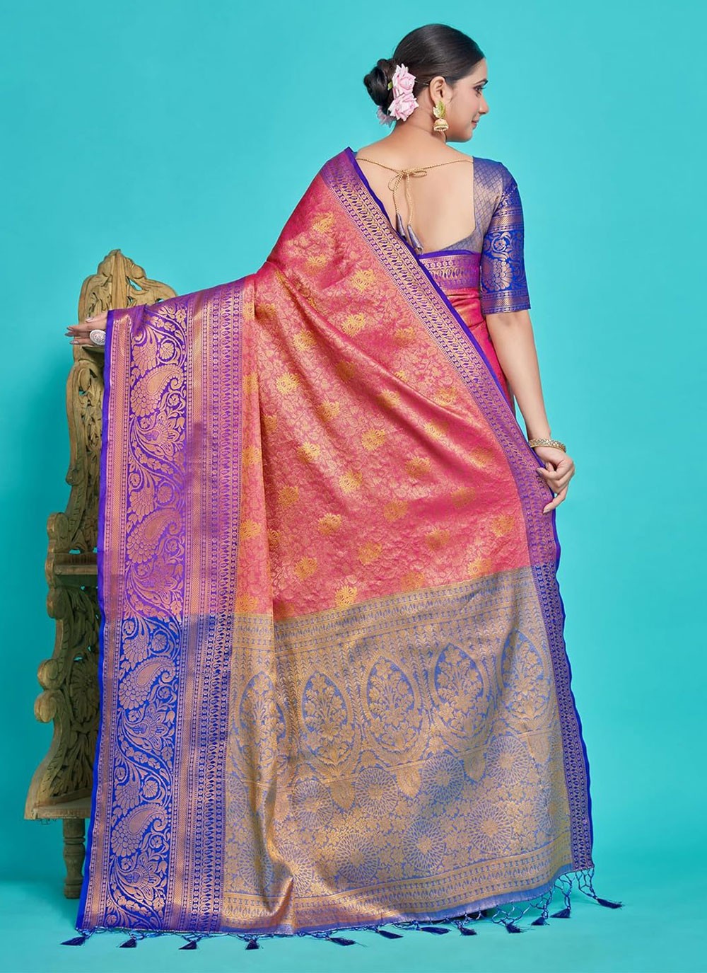 Trendy Woven Kanjivaram Silk Saree - S5008