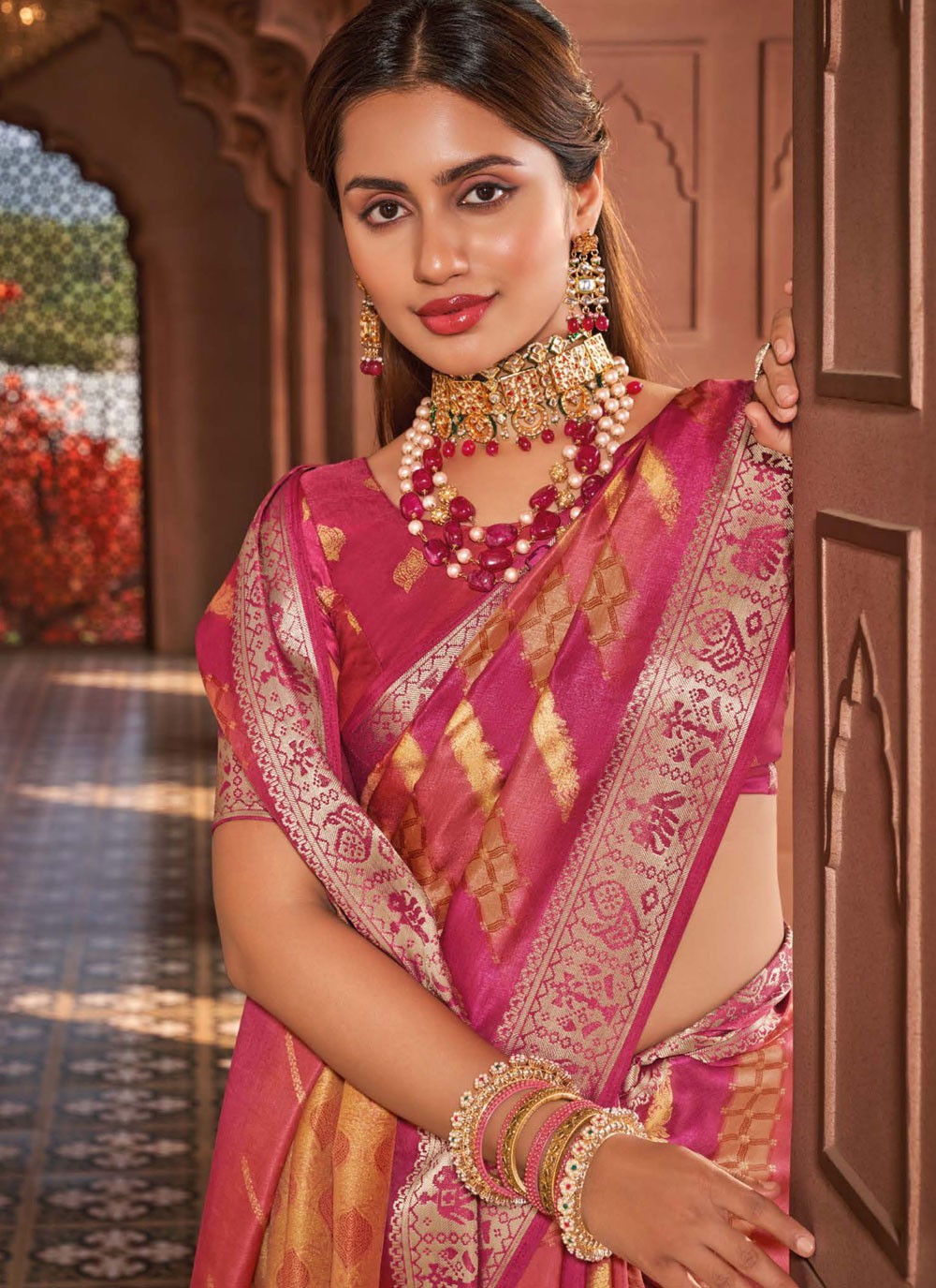 Jacquard Work, Printed, Weaving Zari, Zari Silk Saree - S12298