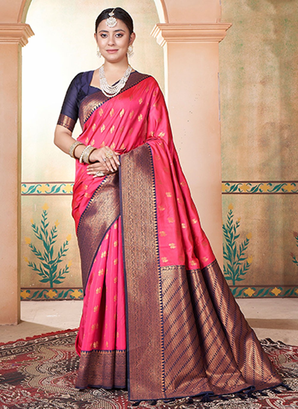 Classic Woven Kanjivaram Silk Saree - S6335